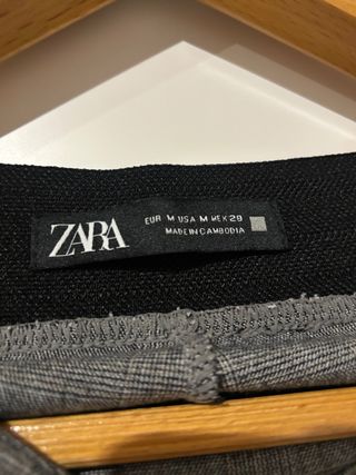 Pantalón Zara Gris