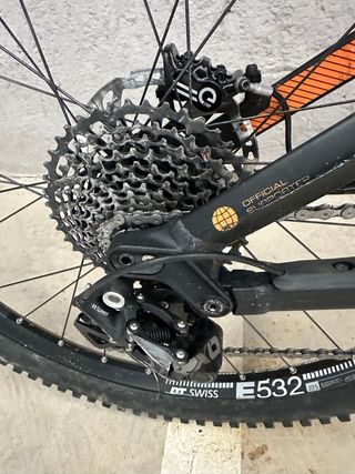 Canyon Strive AL 6.0 Enduro Downhill