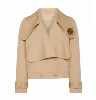Chaqueta beige solapas preppy(oferta)PvP 325
