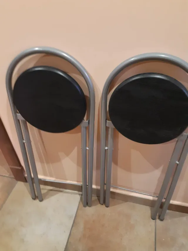 2 Bancos Altos de Metal e Madeira