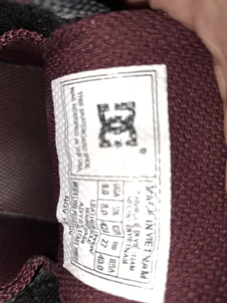 Zapatillas skate DC Talla 42 Negro y Dorado