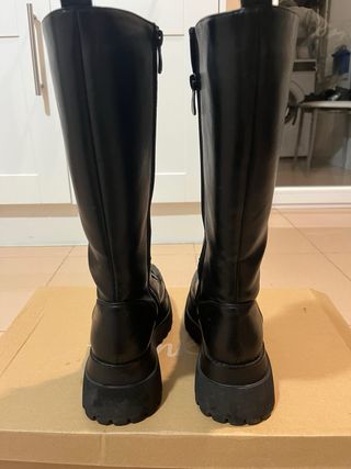 Botas Ulanka altas cordones plataforma track.