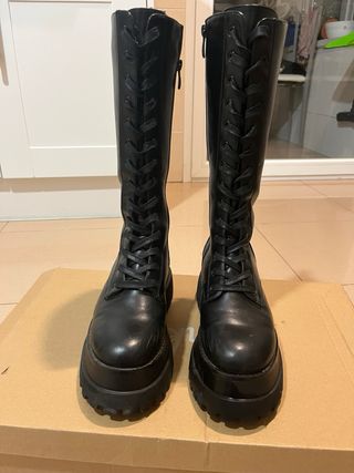 Botas Ulanka altas cordones plataforma track.