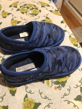 Zapatillas niño Primark camuflaje azul