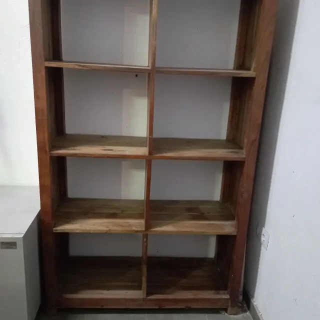 Estantería  rústica