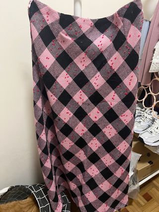 Falda larga cuadros rosa y negro