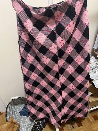 Falda larga cuadros rosa y negro