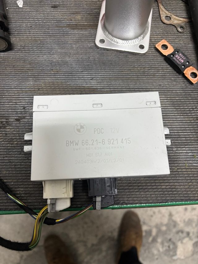 Centralita PDC BMW 66.21-6 921 415 E46