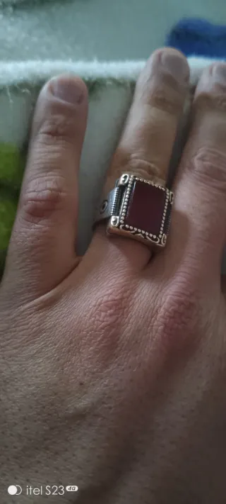 Elegante Anillo Plata Hombre Piedra Roja