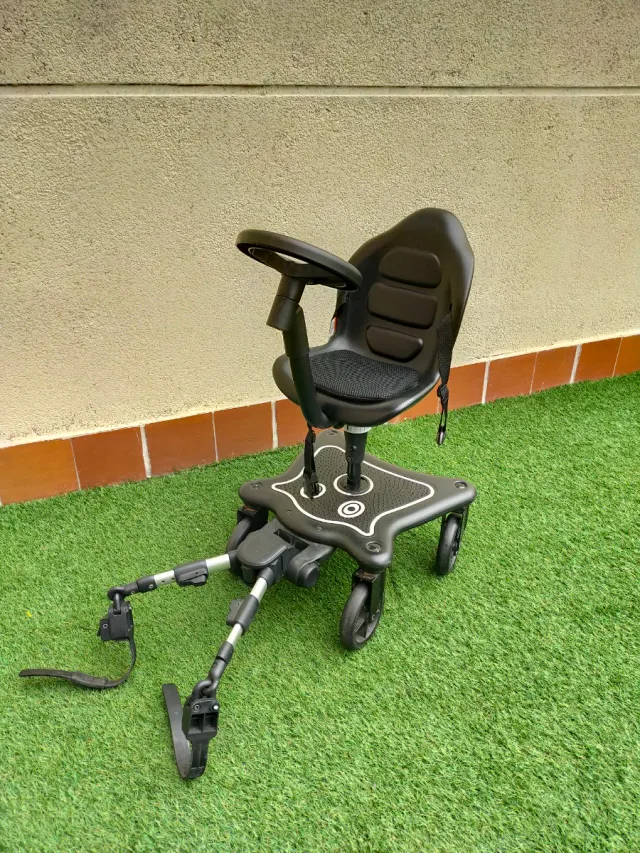 Patinete con sillín para cochecito