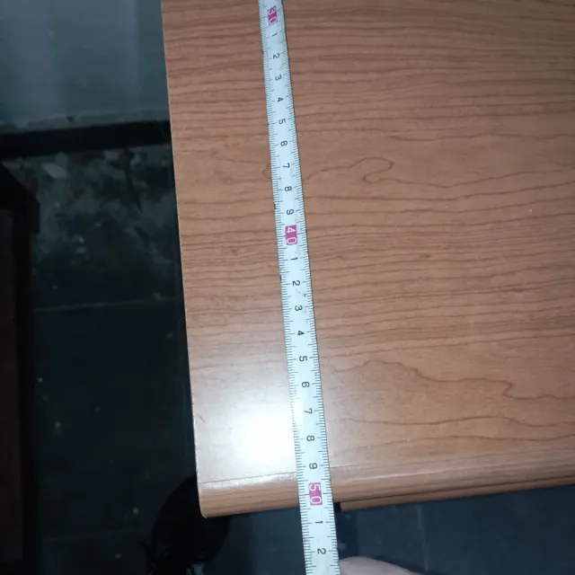 Mesa escritorio madera con ruedas