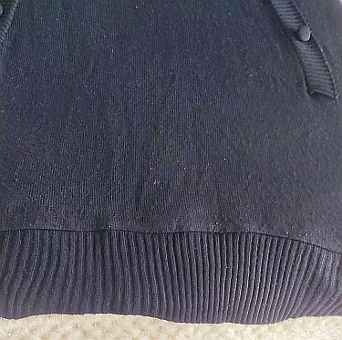 Vestido negro tejido cuello alto