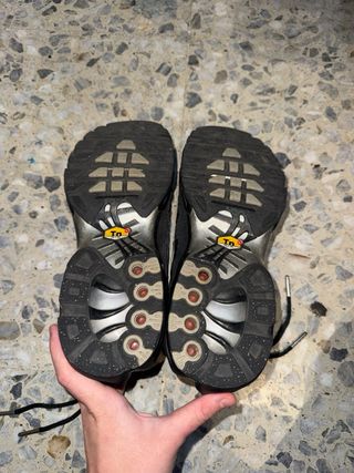 Nike TN Air Max Plus Negras