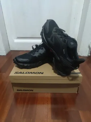 Zapatillas Salomon Gore-Tex Negras