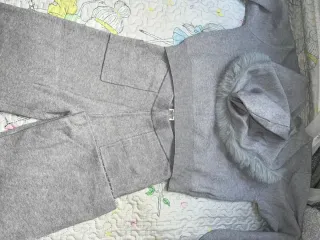 Conjunto gris invierno