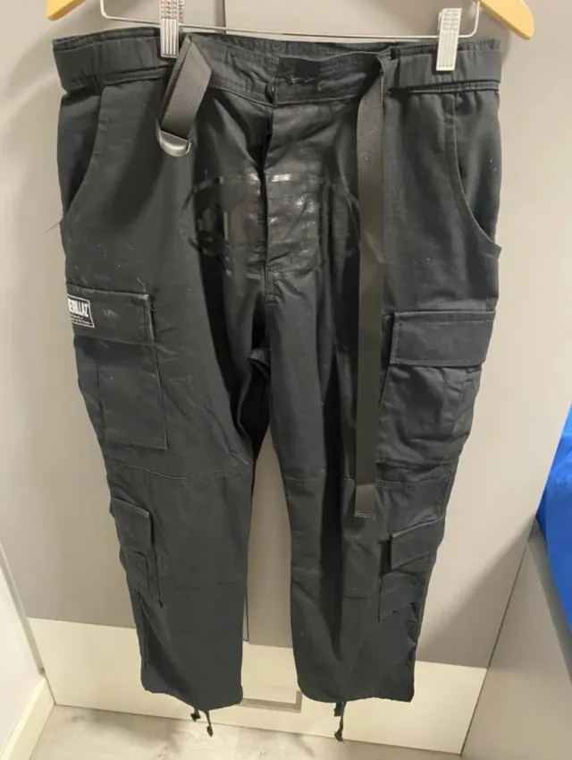 Pantalón Cargo Corteiz Negro Talla M