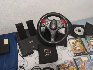 Consola Negra con 25 juegos y regalo 7 juegos más.