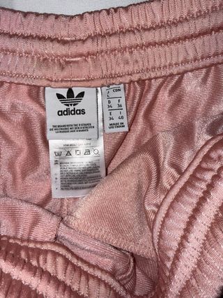 Conjunto Adidas rosa y blanco