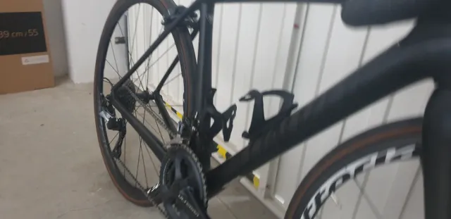 Bicicleta Specialized Tarmac Negra.  Talla 52