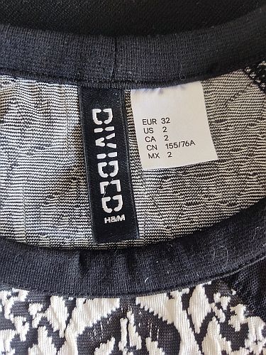 Vestido Negro y Blanco Talla S  totalmente elastic