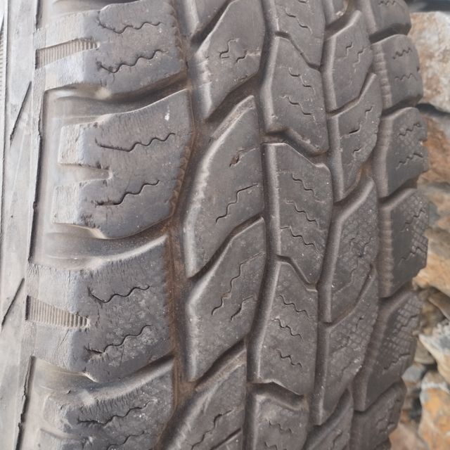 Neumático Cooper Discoverer A/T 3 Sport 195/80/15