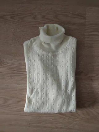 Jersey de punto amarillo pastel