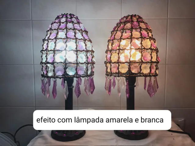 Par de candeeiros retro de mesa