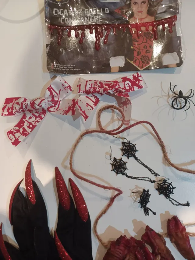Complementos Halloween: collares, pendientes...