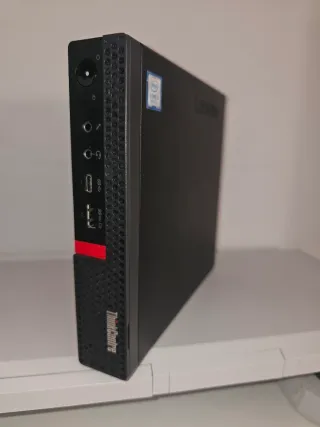 Lenovo Thinkcentre M720Q Mini PC + Cargador