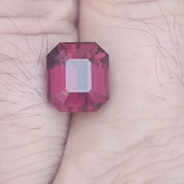 Granate Rosa Púrpura Natural 8.06ct