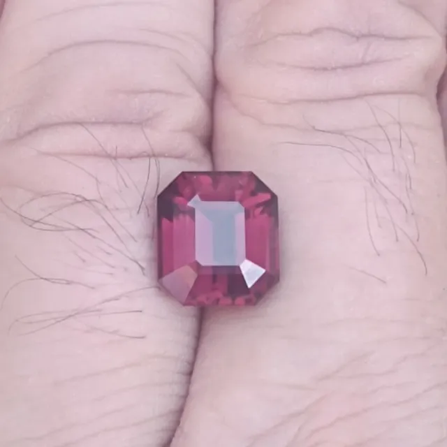 Granate Rosa Púrpura Natural 8.06ct