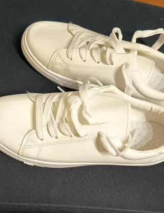 Zapatillas blancas