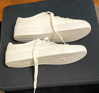 Zapatillas blancas