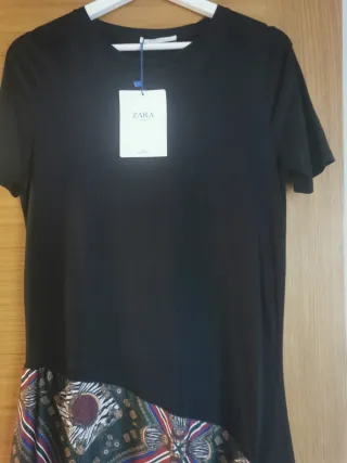 Vestido Zara Negro con Estampado