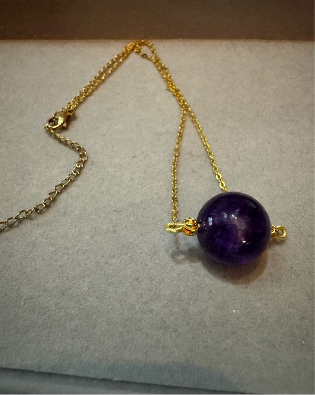 Colar de Ametista Dourado