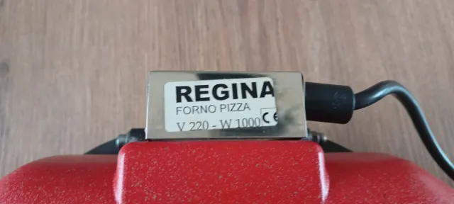 Forno Regina Larem Cuoci Pizza