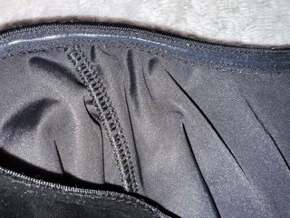 Top Mango Terciopelo Negro con Plumas