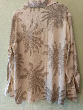 Camisa Primark Estampada Beige