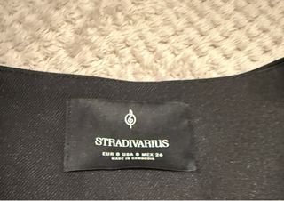 Chaleco corto negro Mango