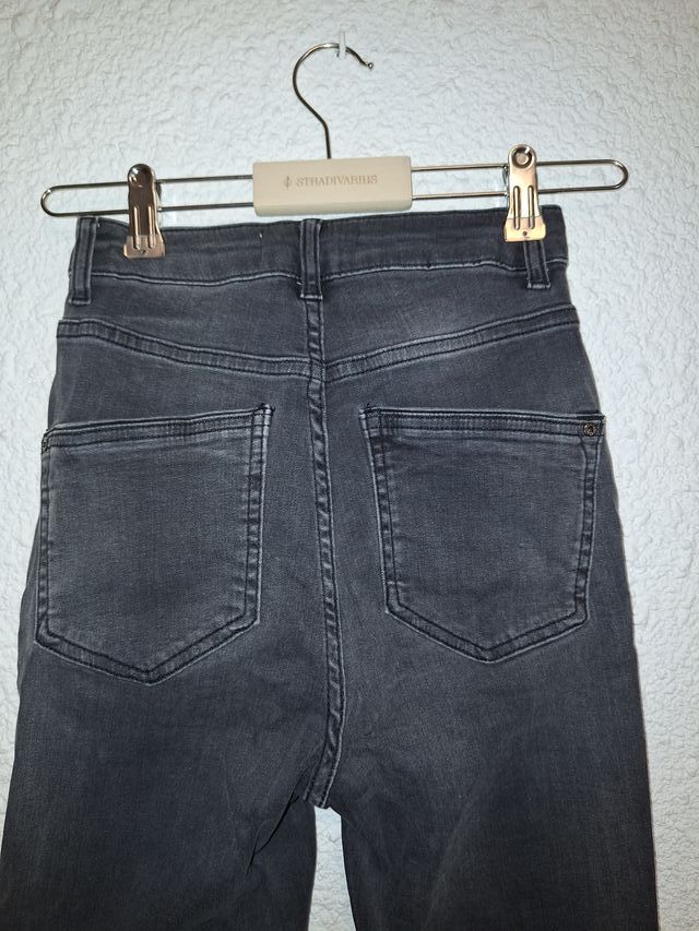 Pantalón pitillo negro Pimkie Talla 32