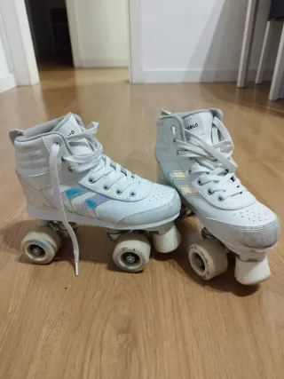Patines blancos niña talla 35 con bolsa. Oxelo