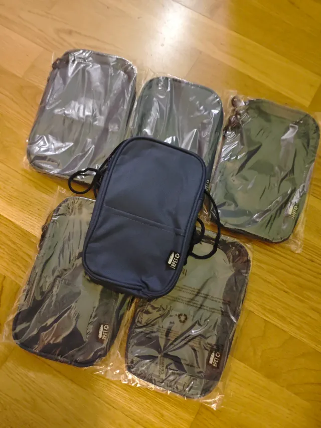 Confezione da 5 sacchettini blu