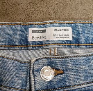 Pantalón vaquero Bershka flare azul
