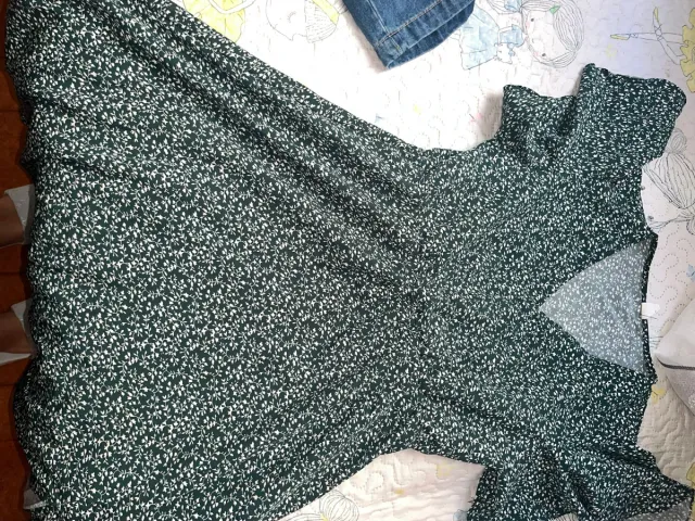 Vestido verde estampado floral