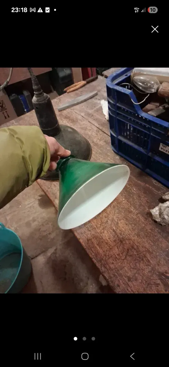 Pantalla lampara y 2 matriculas