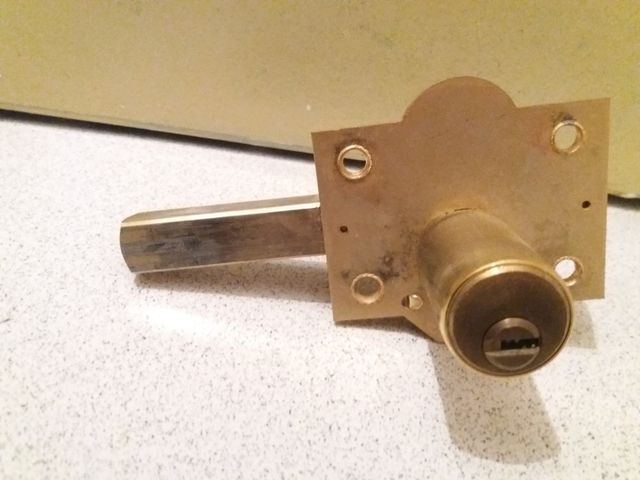 Cerrojo FAC con cadena y 4 llaves