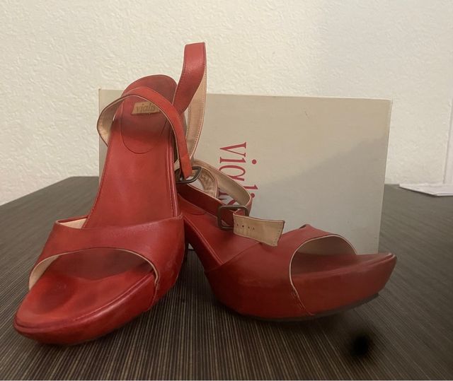Zapatos Vialis Rojos Talla 39