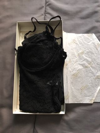 Body de encaje negro. Talla 85.
