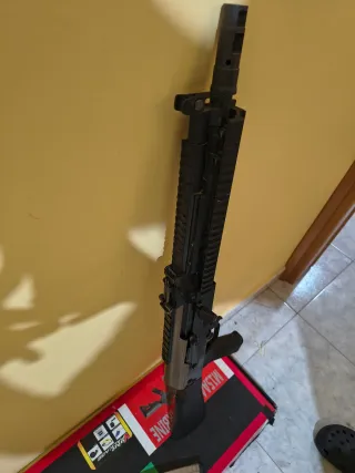 Giocattolo AK-47 con caricatori