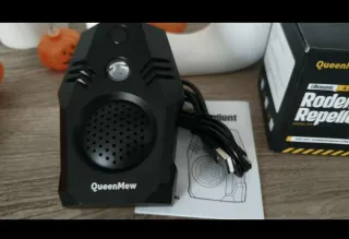 Repellente Ultrasuoni QueenMew 4 in 1